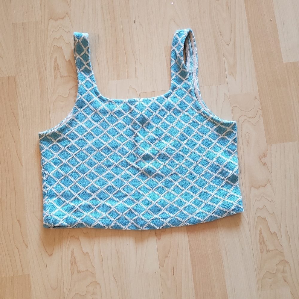 Cute crop top